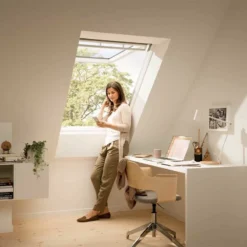VELUX White Paint Top Hung Window GPL 1340 X 1400mm 10 VELUX White Paint Top Hung Window GPL 1340 X 1400mm -Ariston shop 8576109db9e5cc6e3a0190cf02c3a980ee40ad78 GPL UK08 2070 VELUX White Paint Top Hung Window GPL 1340 x 1400mm4.jpg 1